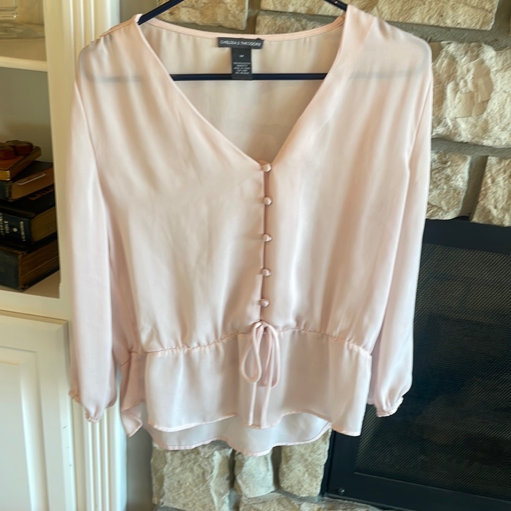 Chelsea and Theodore blouse. Like new. Size Medium